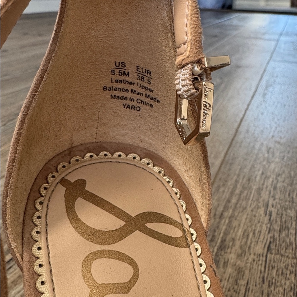 Sam Edelman - Picture 4 of 10